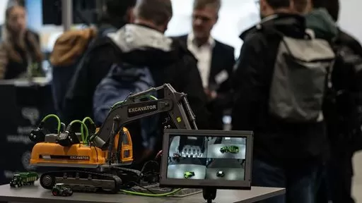 Smart assistance systems take center stage at Systems & Components