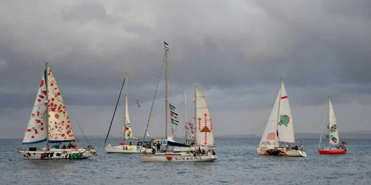 Italian frigate escorting Gaza aid flotilla to exit mission