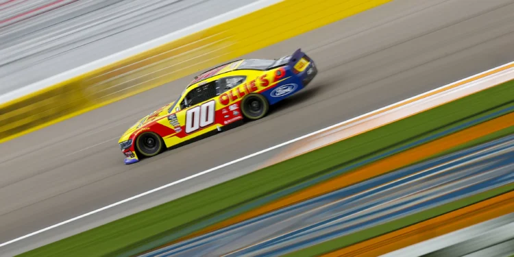 How to Watch Focused Health 302: Live Stream NASCAR Xfinity Series, TV Channel