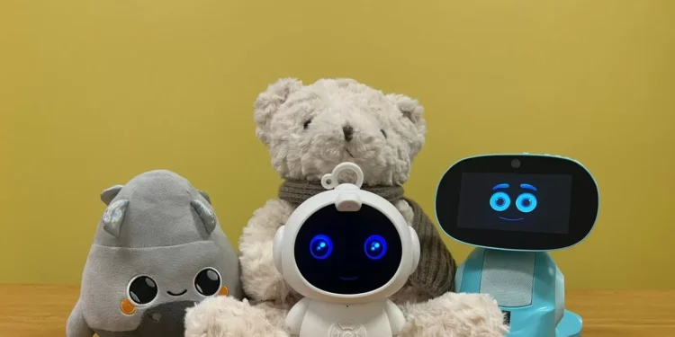 Advocacy groups urge parents to avoid AI toys this holiday season