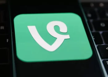 Twitter founder Jack Dorsey announces Vine reboot app, diVine