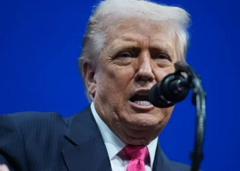 Trump signs order creating Genesis Mission to boost AI-driven research