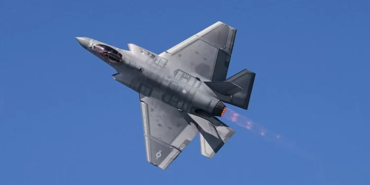 Trump greenlights sale of F-35 fighter jets to Saudi Arabia 