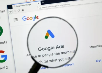 Google sues cybercriminals behind E-ZPass, US Postal Service text scams