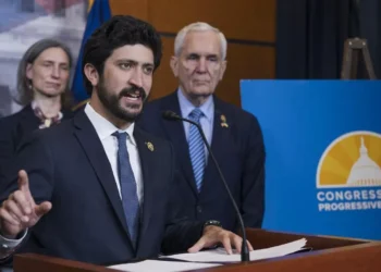 Progressive caucus opposes push to add AI preemption provision to defense bill