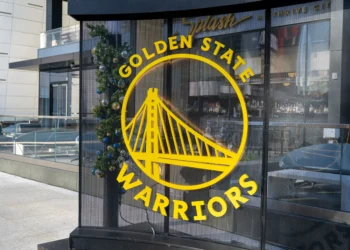 Former Warriors Center, College Hall of Famer, Dies