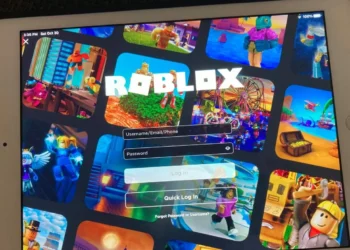 As states sue Roblox, kids online safety advocate calls on more lawmakers to act
