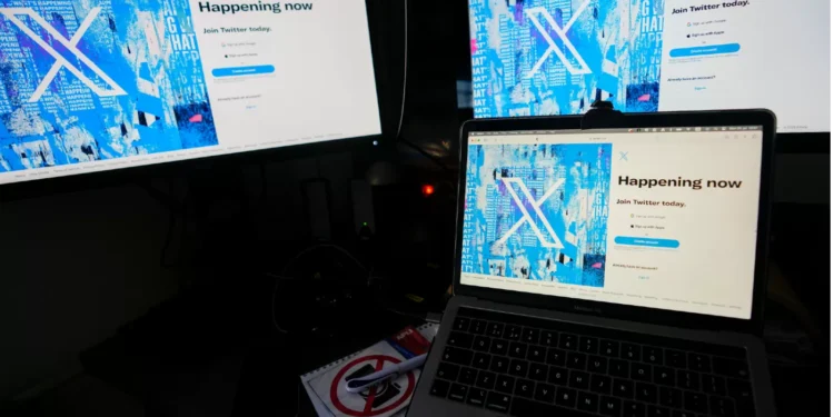 X outages reported days after thousands briefly affected