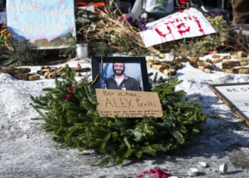 Militia Leader Warns Trump 'Tyranny' Will Worsen After Alex Pretti Shooting