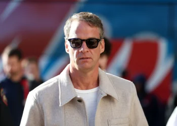 Lane Kiffin Calls Out LSU Fan With 2-Word Response Amid Ole Miss Drama