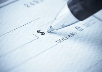 Canadians have billions in uncashed cheques, rebates. Are you one of them?