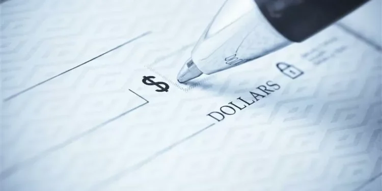 Canadians have billions in uncashed cheques, rebates. Are you one of them?