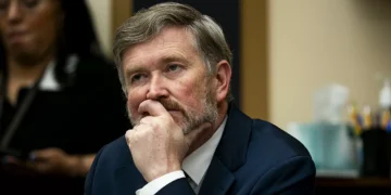 Massie: Trump UFO talk ‘ultimate weapon of mass distraction’ from Epstein files