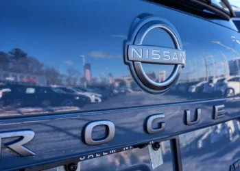 More than 320K Nissan vehicles recalled over defect that could lead to crash