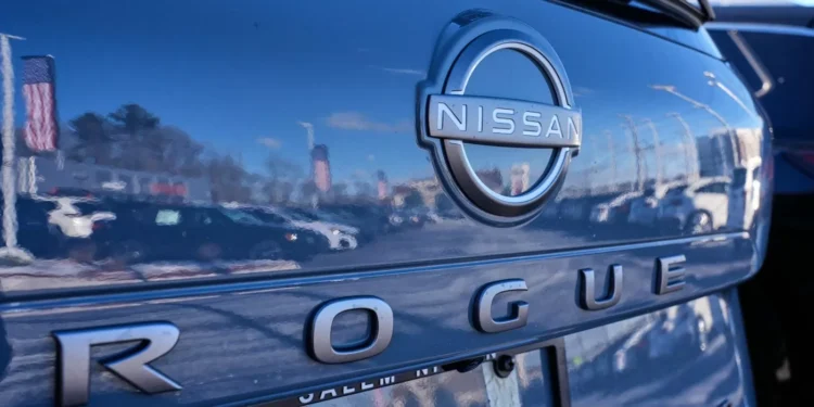 More than 320K Nissan vehicles recalled over defect that could lead to crash